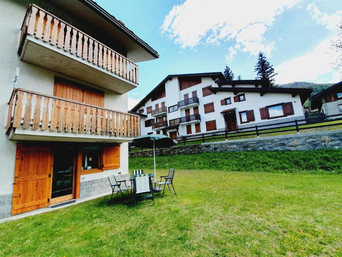 La Casa Di Matilde - Trilocale Vicinissimo Alle Piste Da Sci La Thuile Luaran gambar