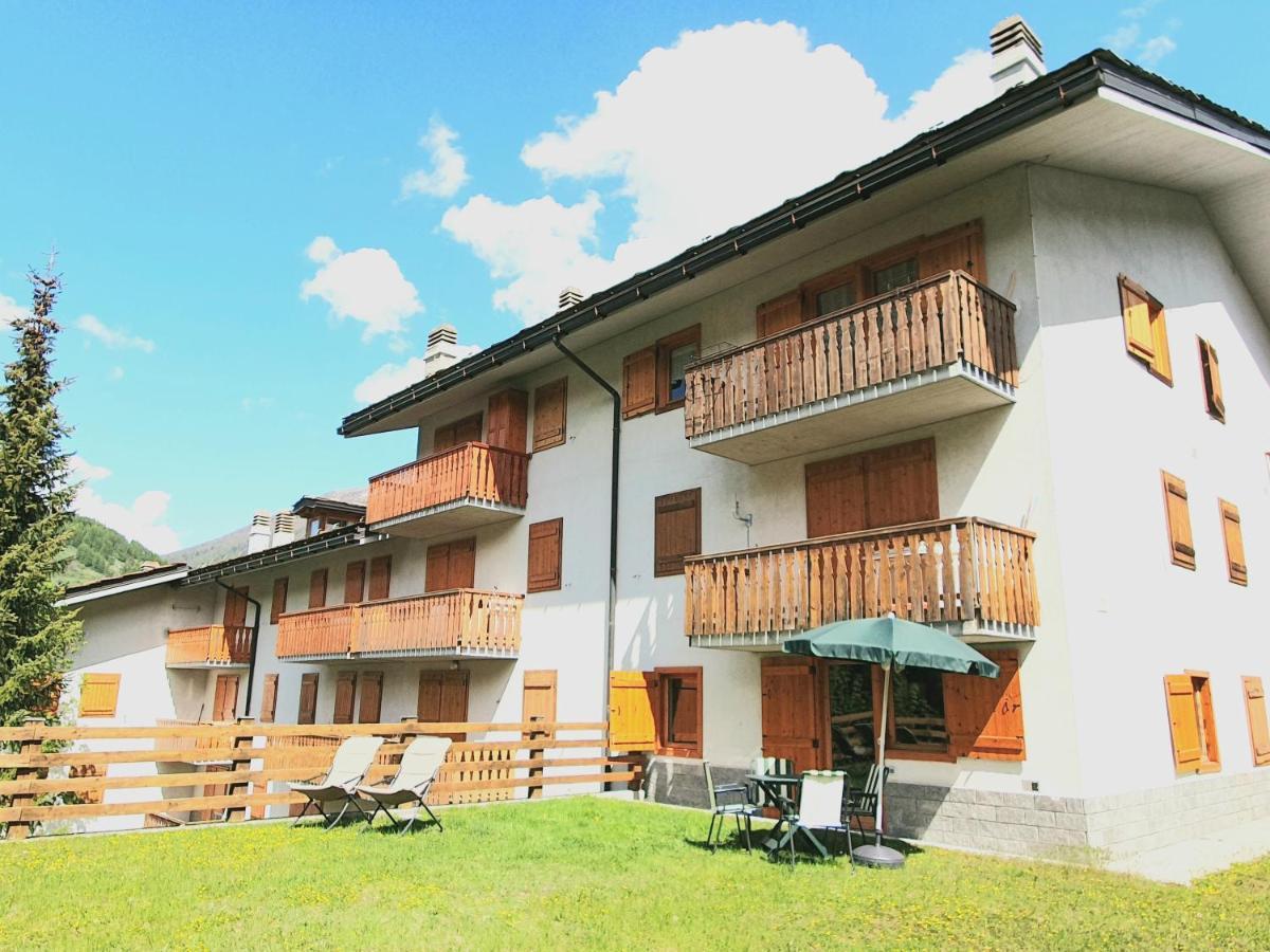La Casa Di Matilde - Trilocale Vicinissimo Alle Piste Da Sci La Thuile Luaran gambar