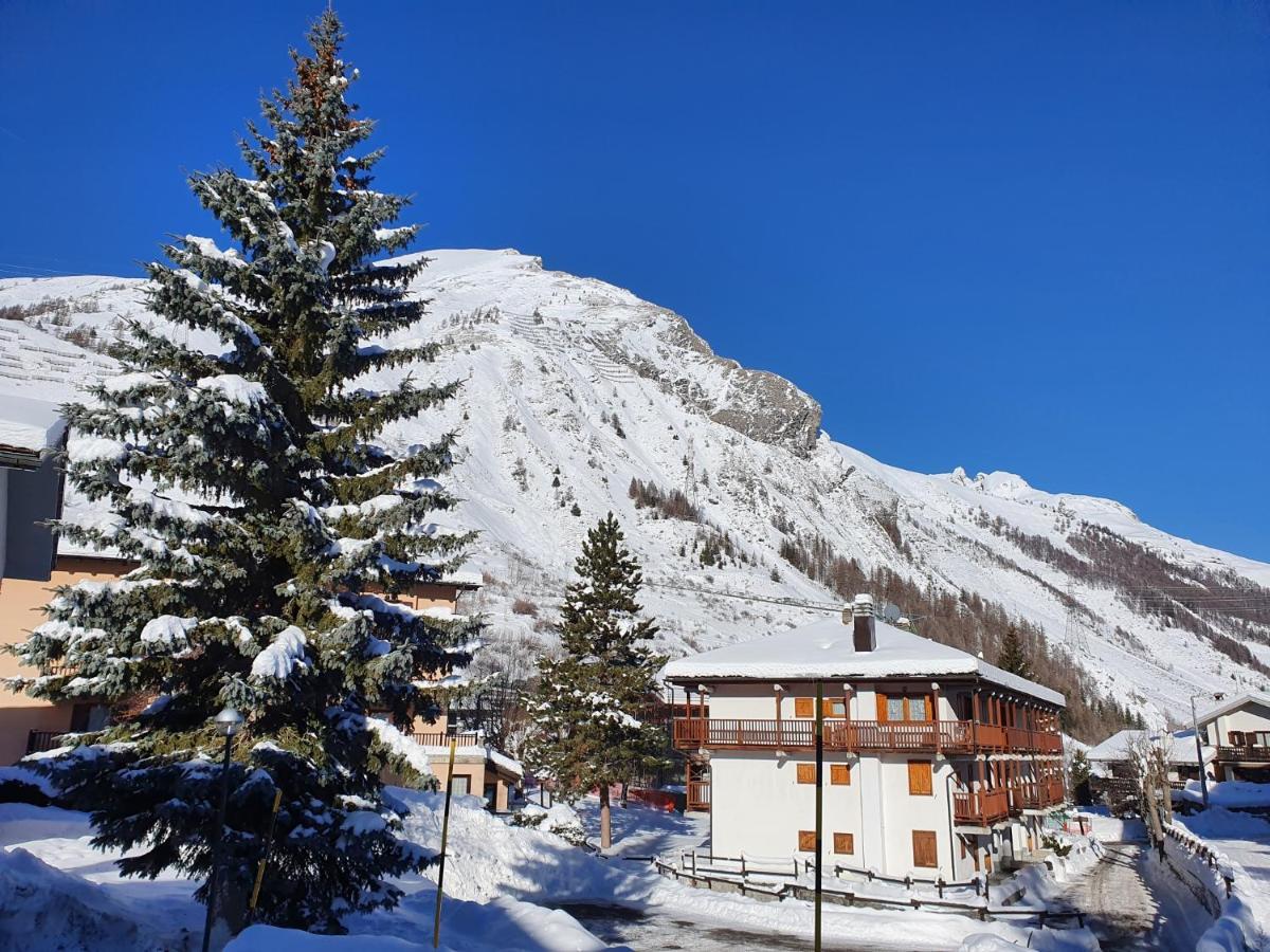 La Casa Di Matilde - Trilocale Vicinissimo Alle Piste Da Sci La Thuile Luaran gambar