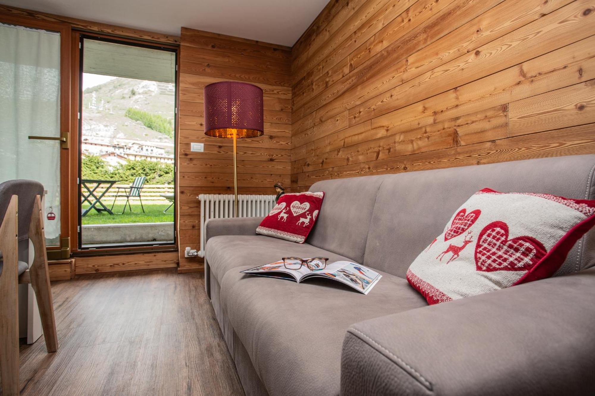 La Casa Di Matilde - Trilocale Vicinissimo Alle Piste Da Sci La Thuile Luaran gambar